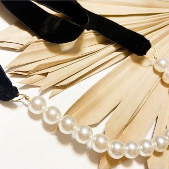 Anthro pearl choker #576 - Picture 6 of 7